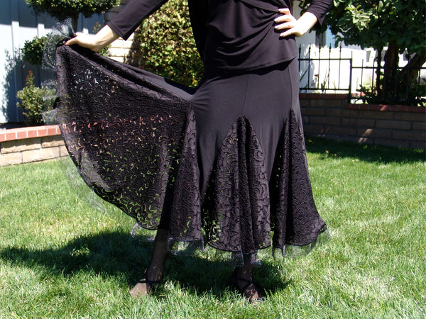 NUG 00396 Black Stretch Lace American Smooth Skirt – Notably