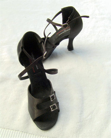 Stephanie Professional Dance Shoes E1015 Black Satin Inter-Changeable Strap