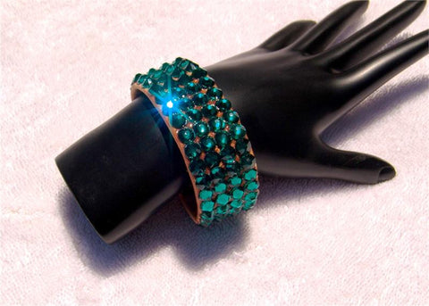 FNB Nude Stretch 4 Row Fully Stoned Bangle: Emerald (size 30' stones)